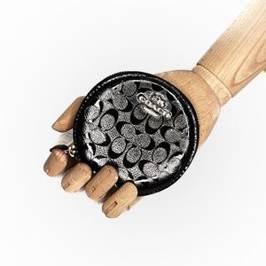 NWOT Coach Coin Purse Patent Leather Embossed